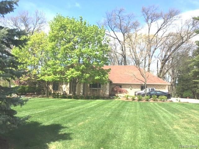 13095 25 Mile Road Utica, MI 48315 - Photo 2 of 54 IMG_2021.JPG