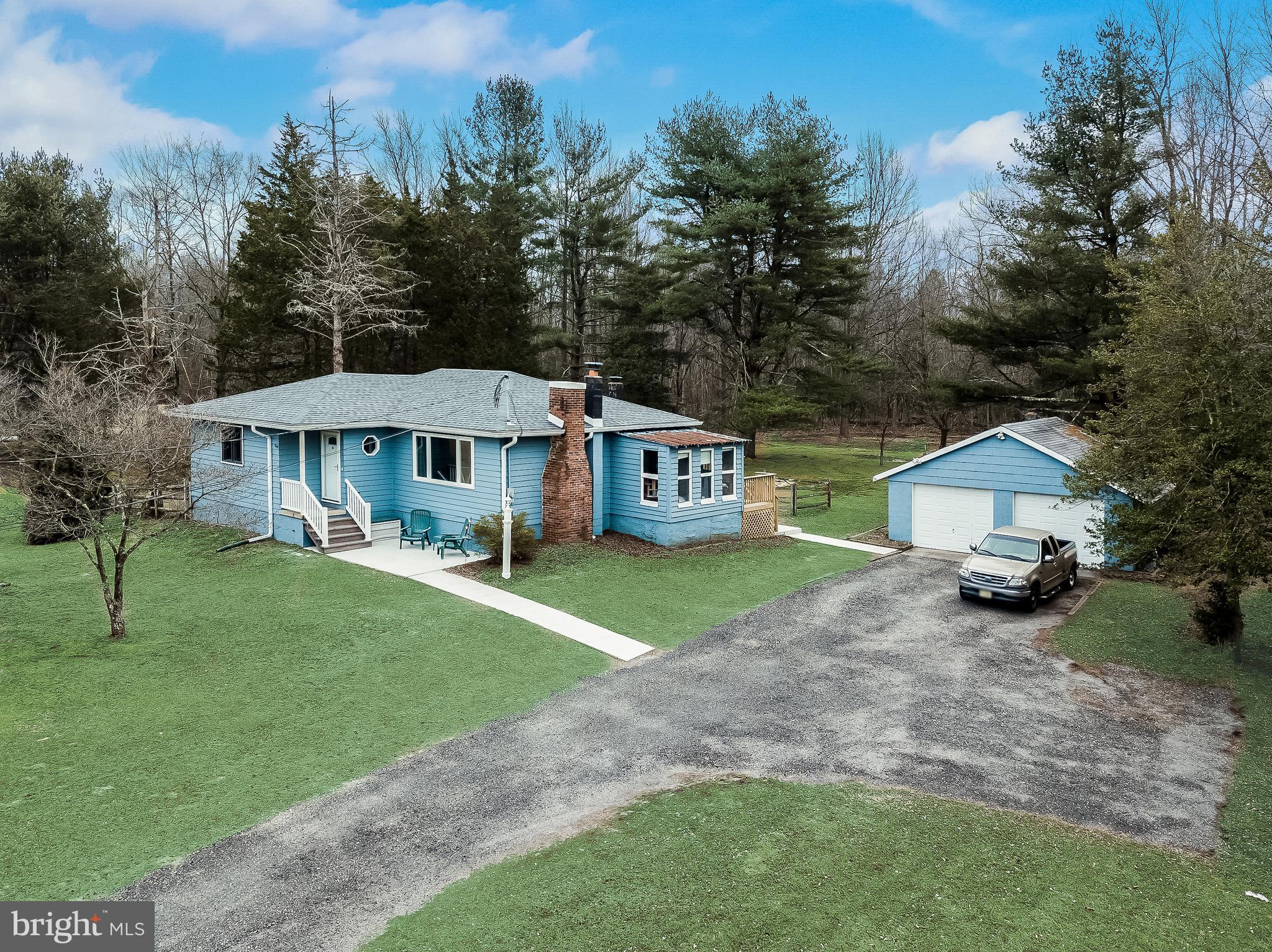 568 Ongs Hat Road Southampton, NJ 08088 - Photo 2 of 28 Gallery Image 2