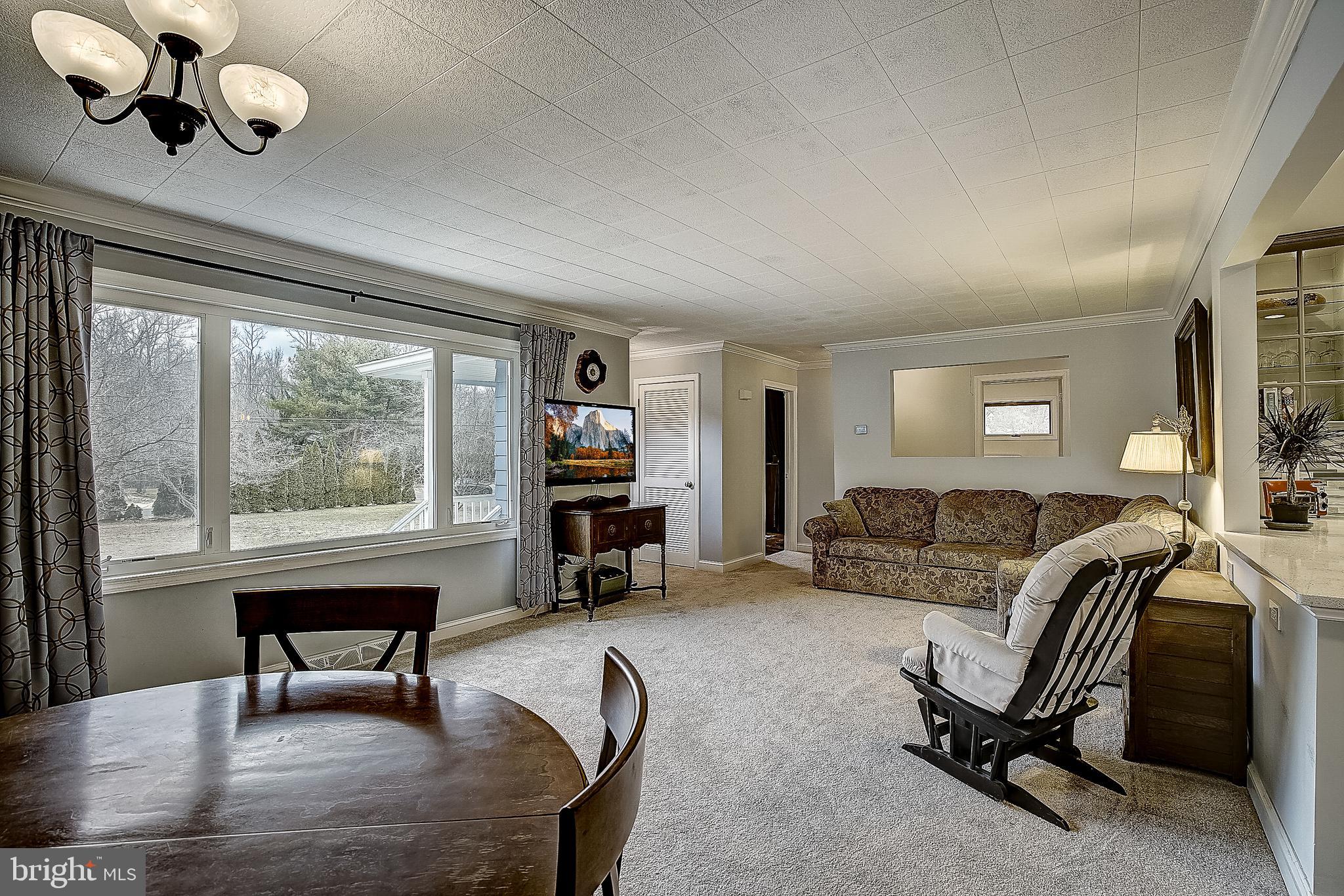568 Ongs Hat Road Southampton, NJ 08088 - Photo 7 of 28 Gallery Image 7