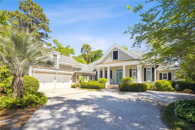 $1,595,000 | 8 Drayton Hall, Bluffton, SC 29910