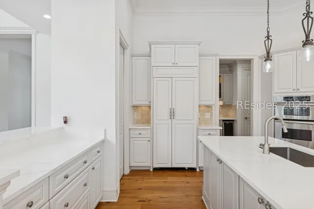 $1,560,000 | 8 Drayton Hall, Bluffton, SC 29910