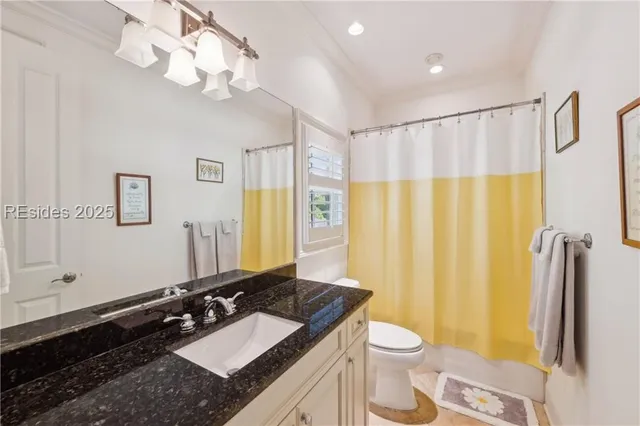 $1,595,000 | 8 Drayton Hall, Bluffton, SC 29910