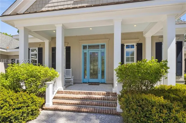 $1,595,000 | 8 Drayton Hall, Bluffton, SC 29910