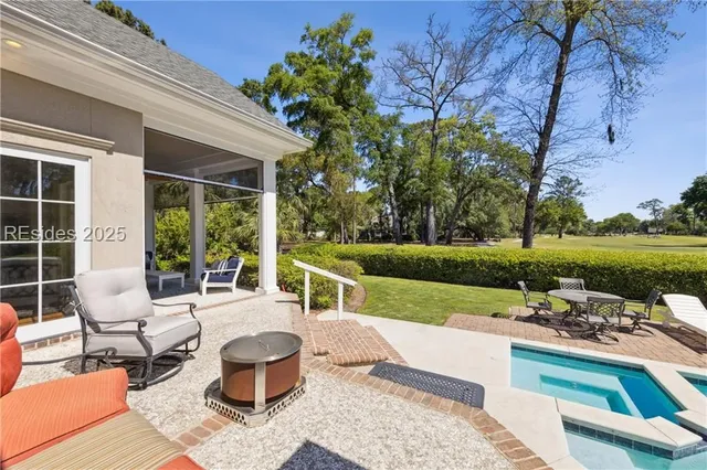 $1,560,000 | 8 Drayton Hall, Bluffton, SC 29910