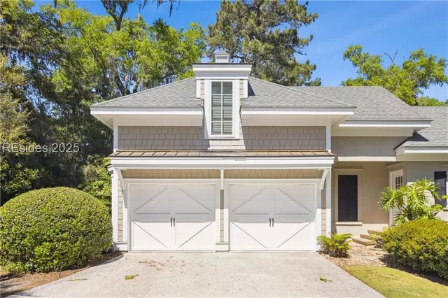 $1,595,000 | 8 Drayton Hall, Bluffton, SC 29910