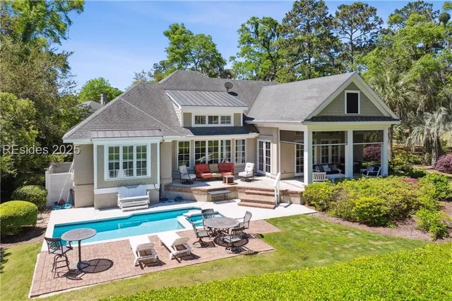 $1,595,000 | 8 Drayton Hall, Bluffton, SC 29910