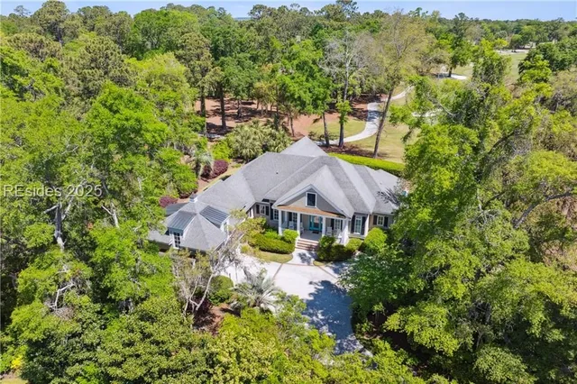 $1,595,000 | 8 Drayton Hall, Bluffton, SC 29910