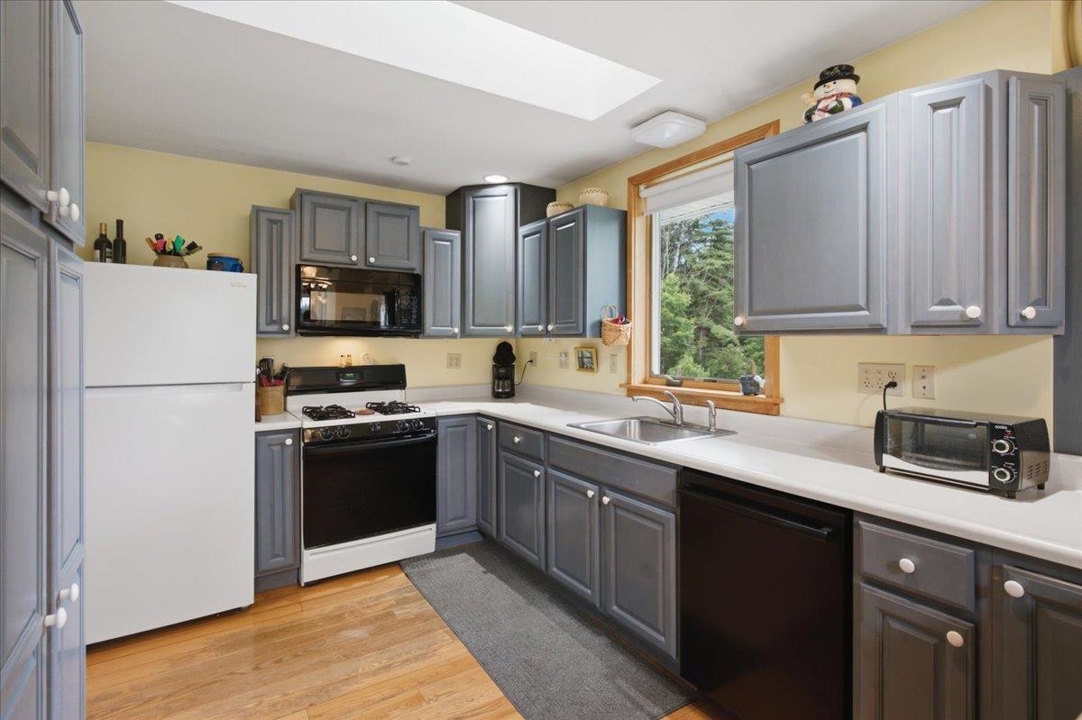 405 Old West Road Arlington, VT 05250 - Photo 25 of 56