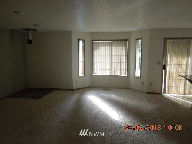 1237 Rogers Court Southwest Olympia, WA 98502 - Photo 5 of 15