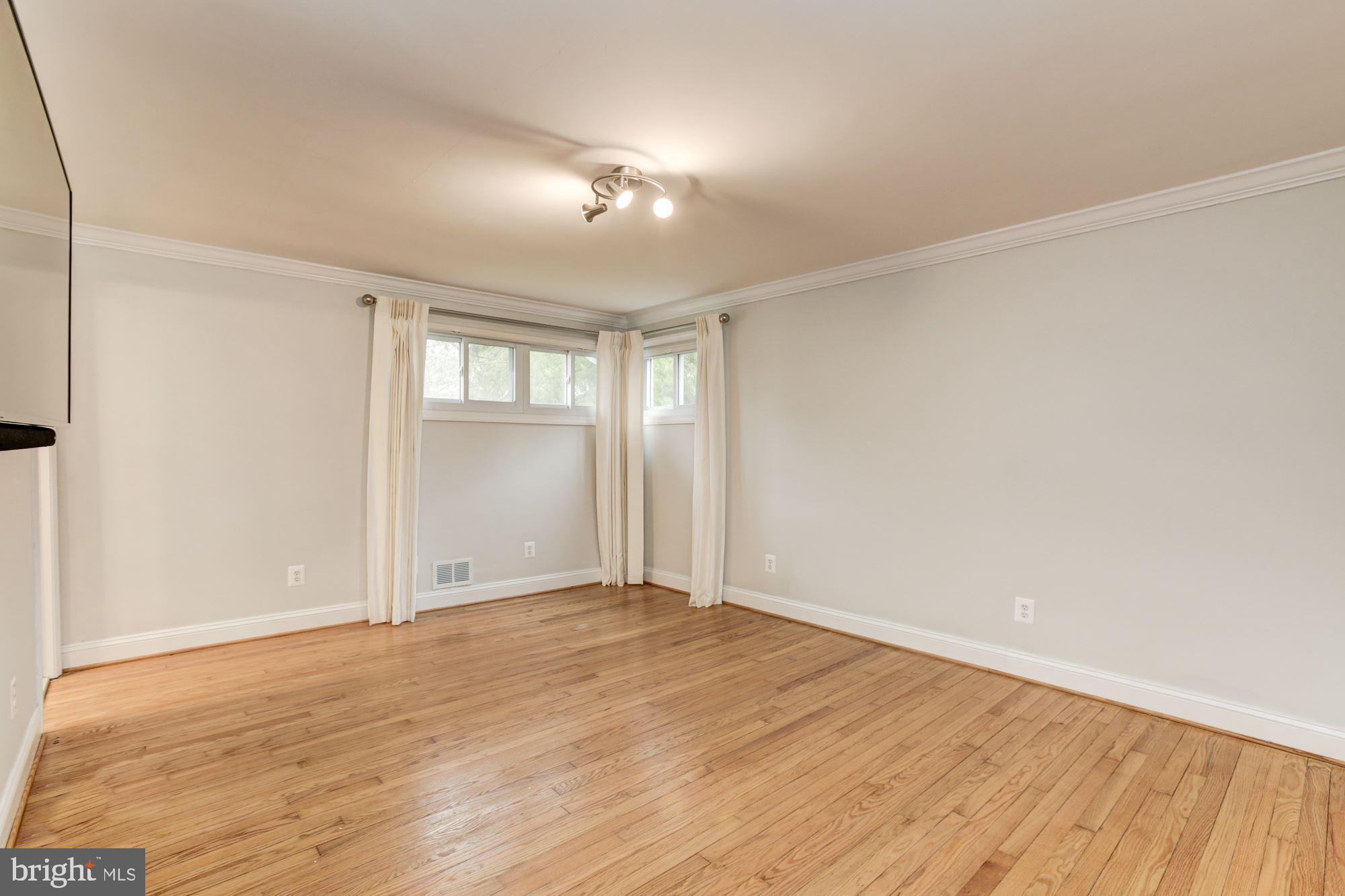 8700 Damascus Road Damascus, MD 20872 - Photo 22 of 56 Gallery Image 22