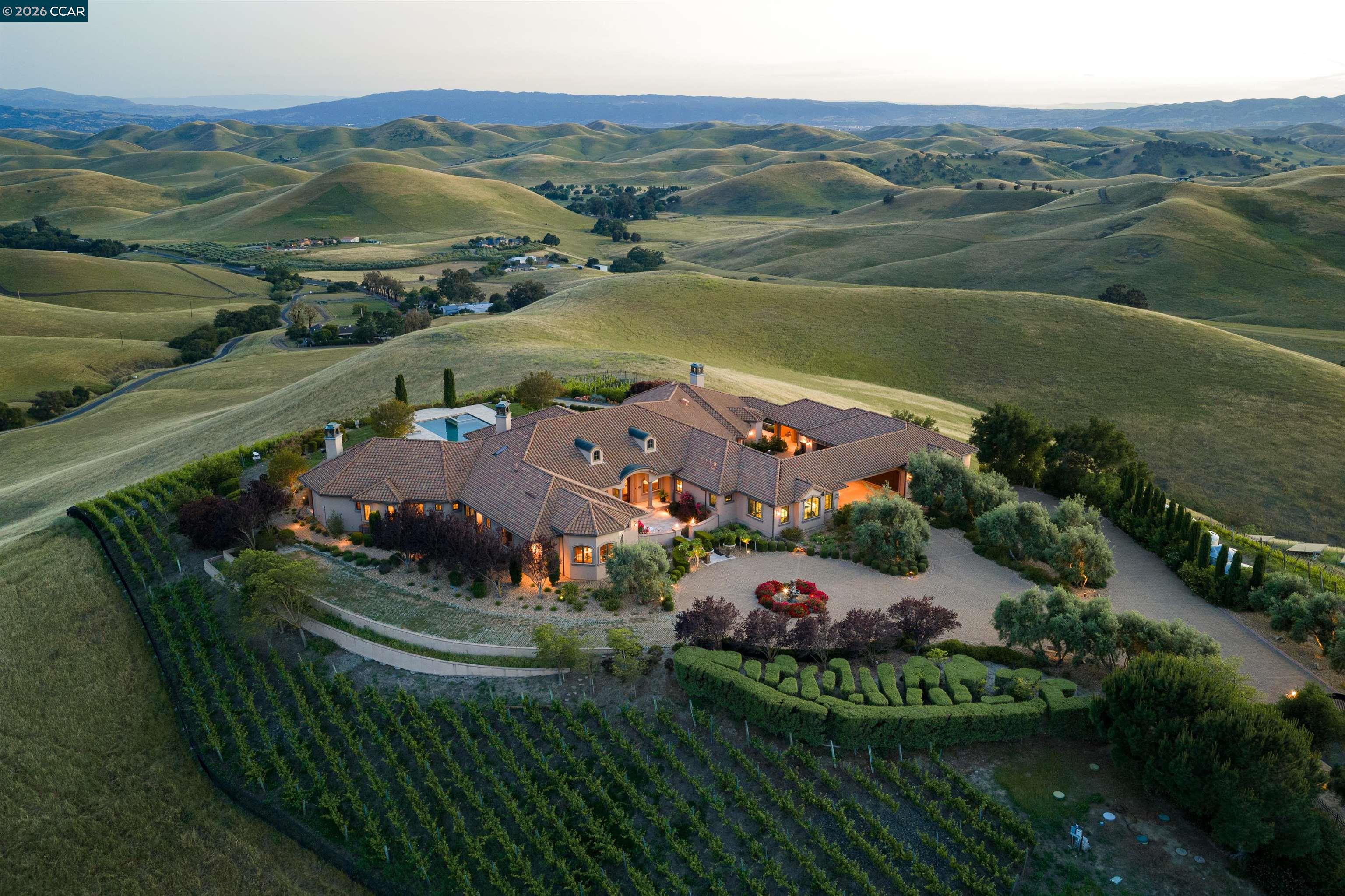 2020 Victorine Road Livermore, CA 94551 - Photo 95 of 99 an aerial view of ocean and residential houses with outdoor space