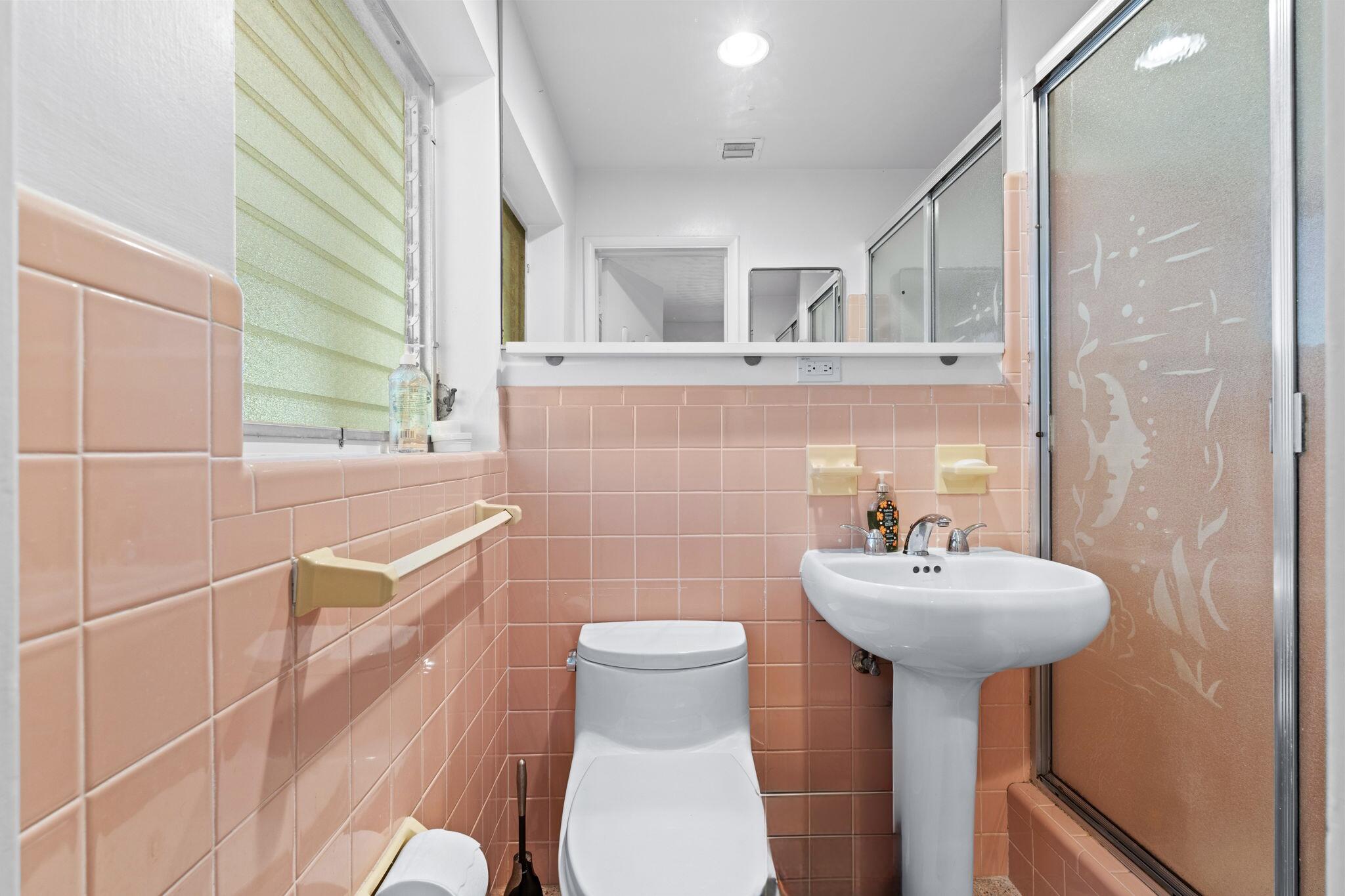 224 North Gordon Road Fort Lauderdale, FL 33301 - Photo 23 of 37 24-web-or-mls-A7407807