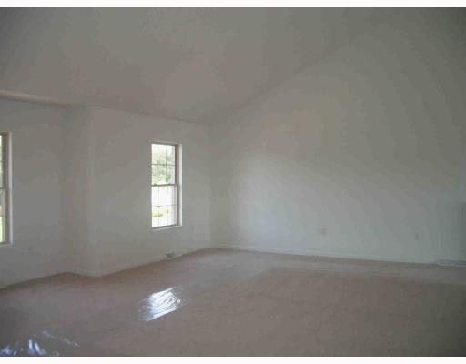 102 Spring Ridge Drive Butler, PA 16001 - Photo 2 of 5 Living Room.