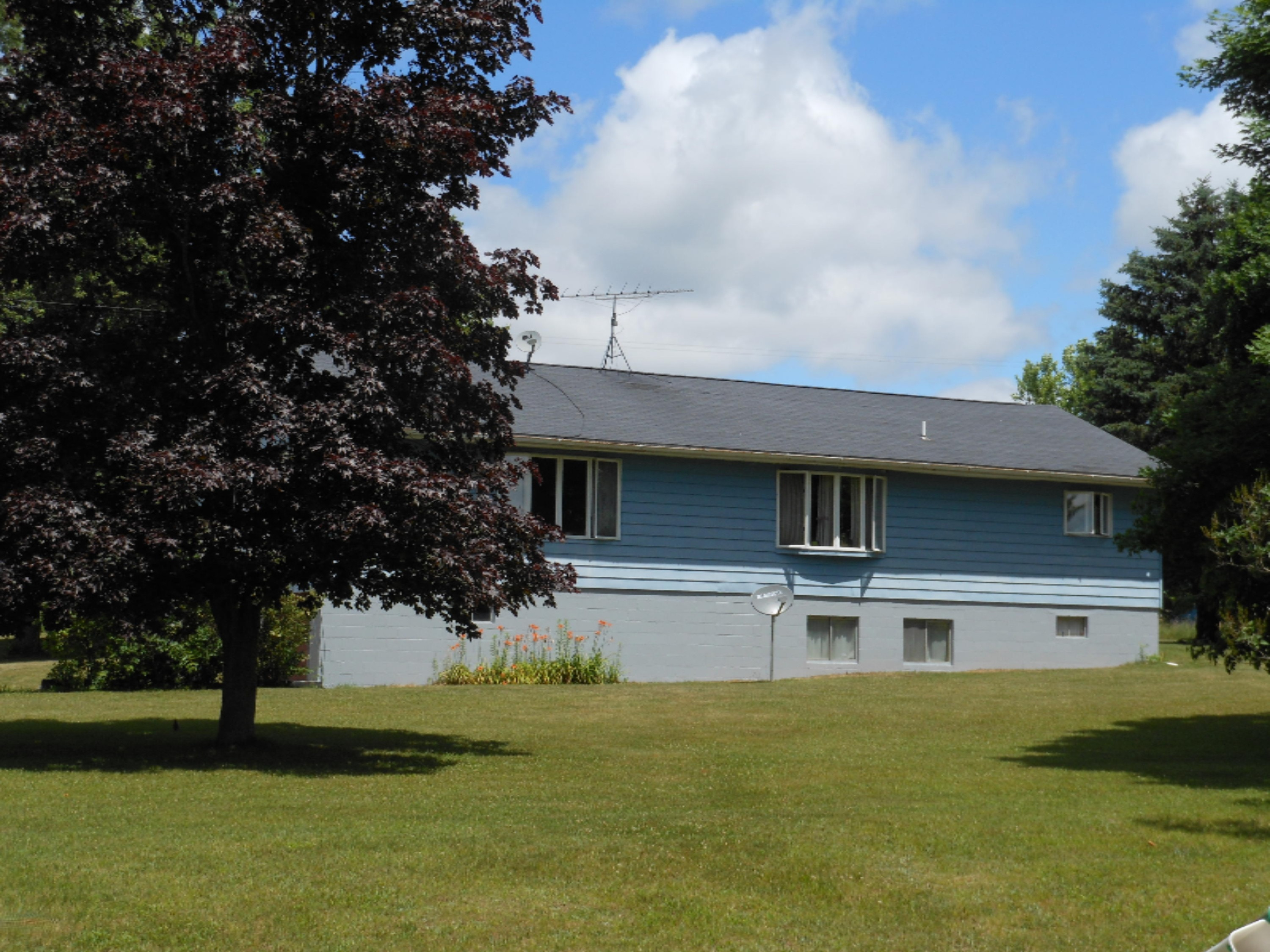 4464 West Colby Road Sidney, MI 48885 - Photo 22 of 29 019