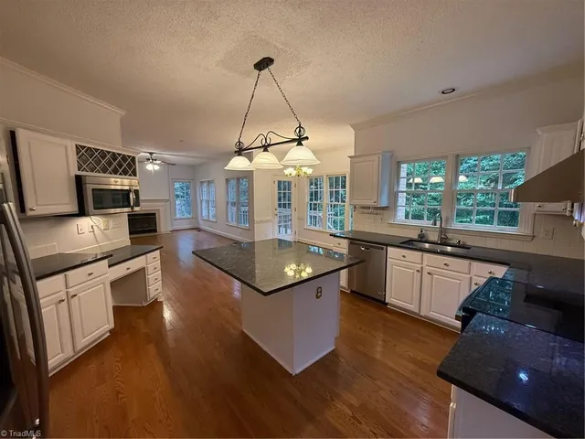 $2,400 | 4210 Shoal Creek Drive, Greensboro, NC 27410