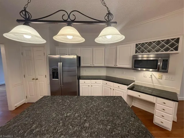 $2,400 | 4210 Shoal Creek Drive, Greensboro, NC 27410