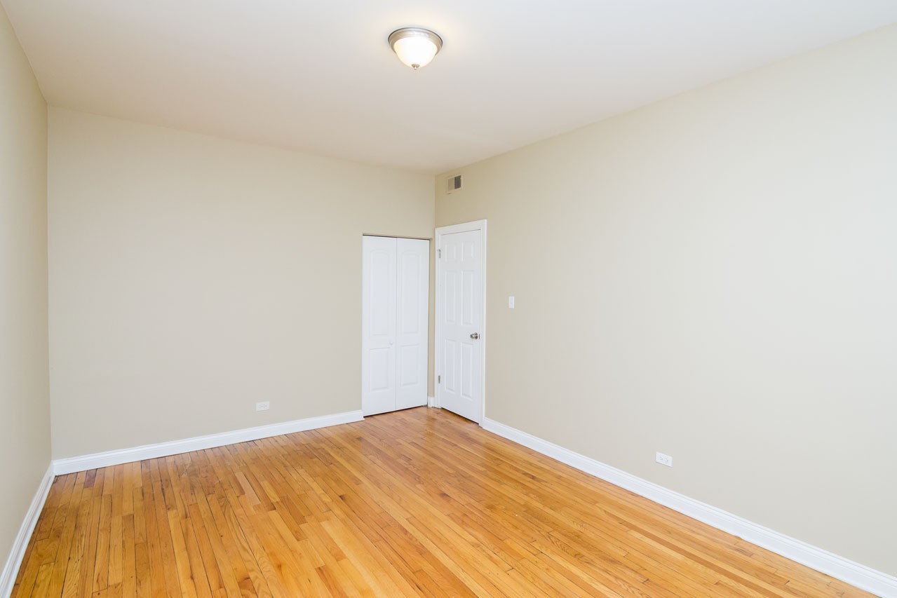 2344 North Kenneth Avenue, Unit 1W Chicago, IL 60639 - Photo 6 of 9