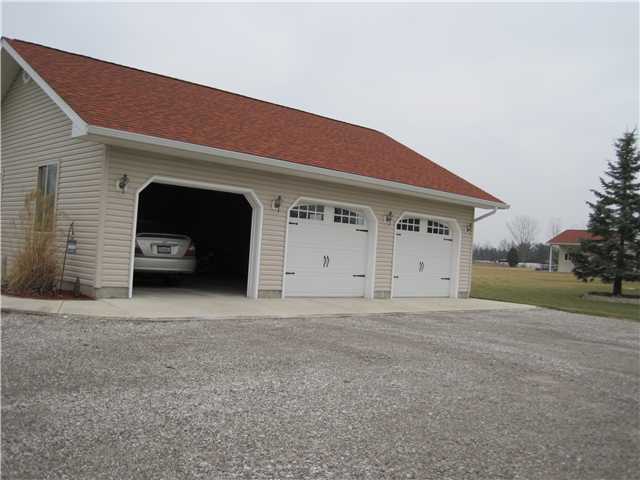 4323 South Section Line Road Delaware, OH 43015 - Photo 3 of 24 Gallery Image 3