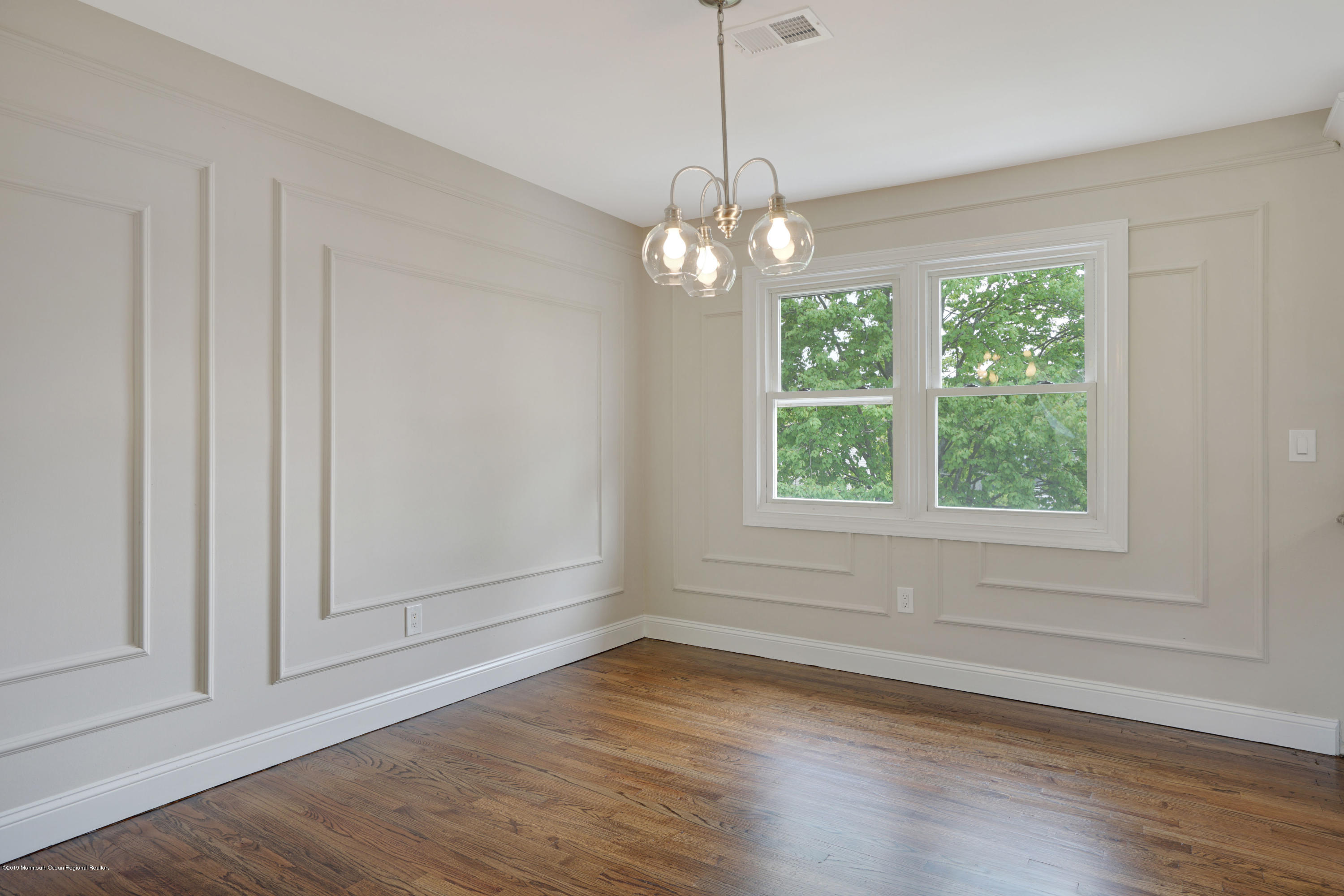 127 Queen Ann Road Brick, NJ 08723 - Photo 10 of 32 Dining Room