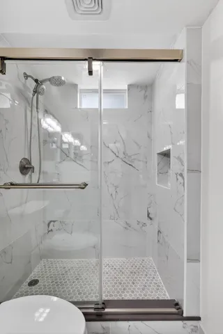 $135,000 | 2615 Northeast 1st Court, Unit 201, Boynton Beach, FL 33435