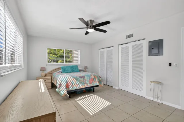$135,000 | 2615 Northeast 1st Court, Unit 201, Boynton Beach, FL 33435