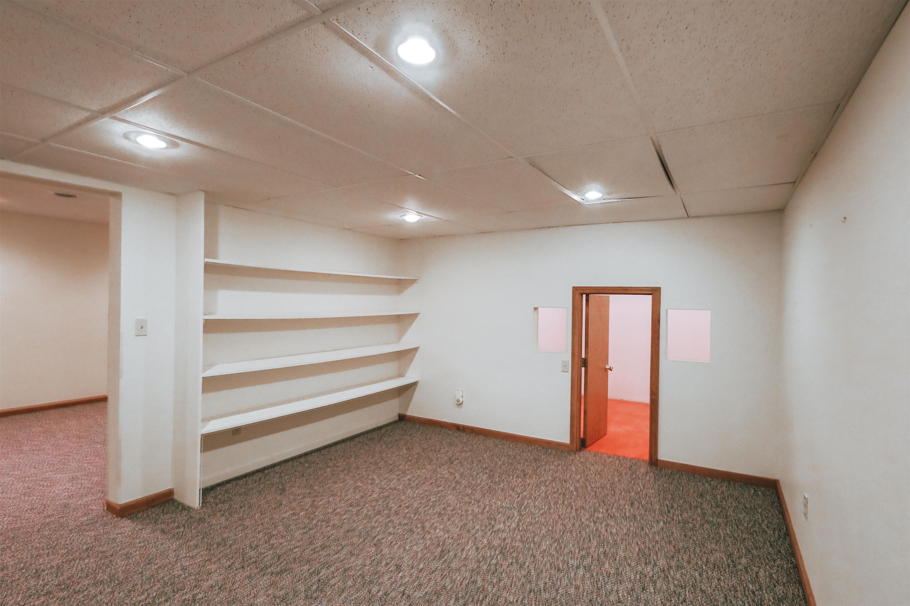 13686 Hedeen Road Traverse City, MI 49686 - Photo 19 of 56 1947061-EA017000-7A8B-49BC-8E30-CCFD6C7CBD1F.JPG