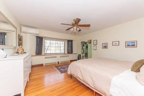 $4,000 | 1911 Geddes Avenue, Ann Arbor, MI 48104