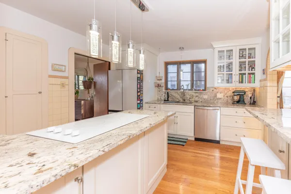 $4,000 | 1911 Geddes Avenue, Ann Arbor, MI 48104