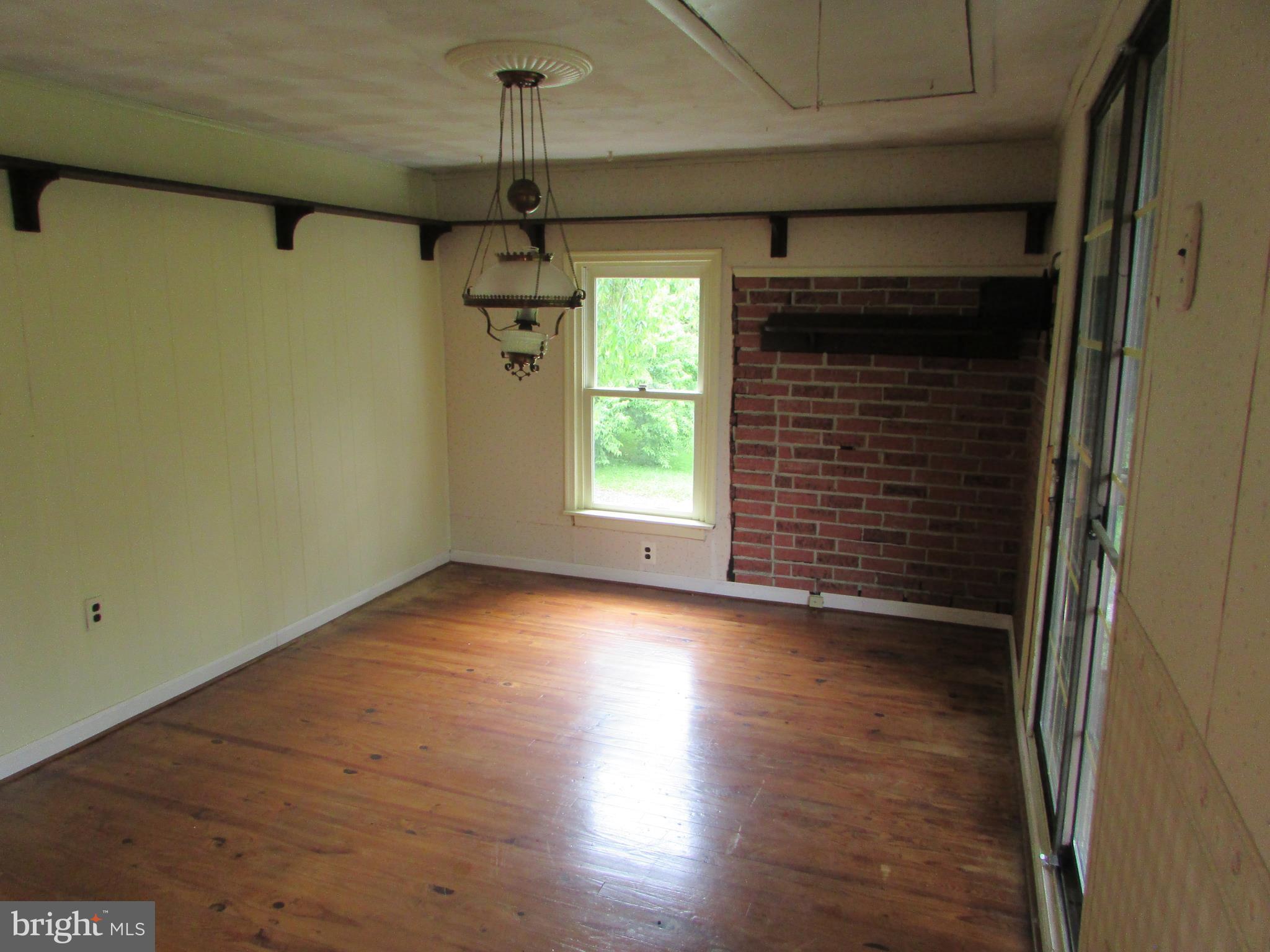 2632 Marston Road New Windsor, MD 21776 - Photo 13 of 30 Den
