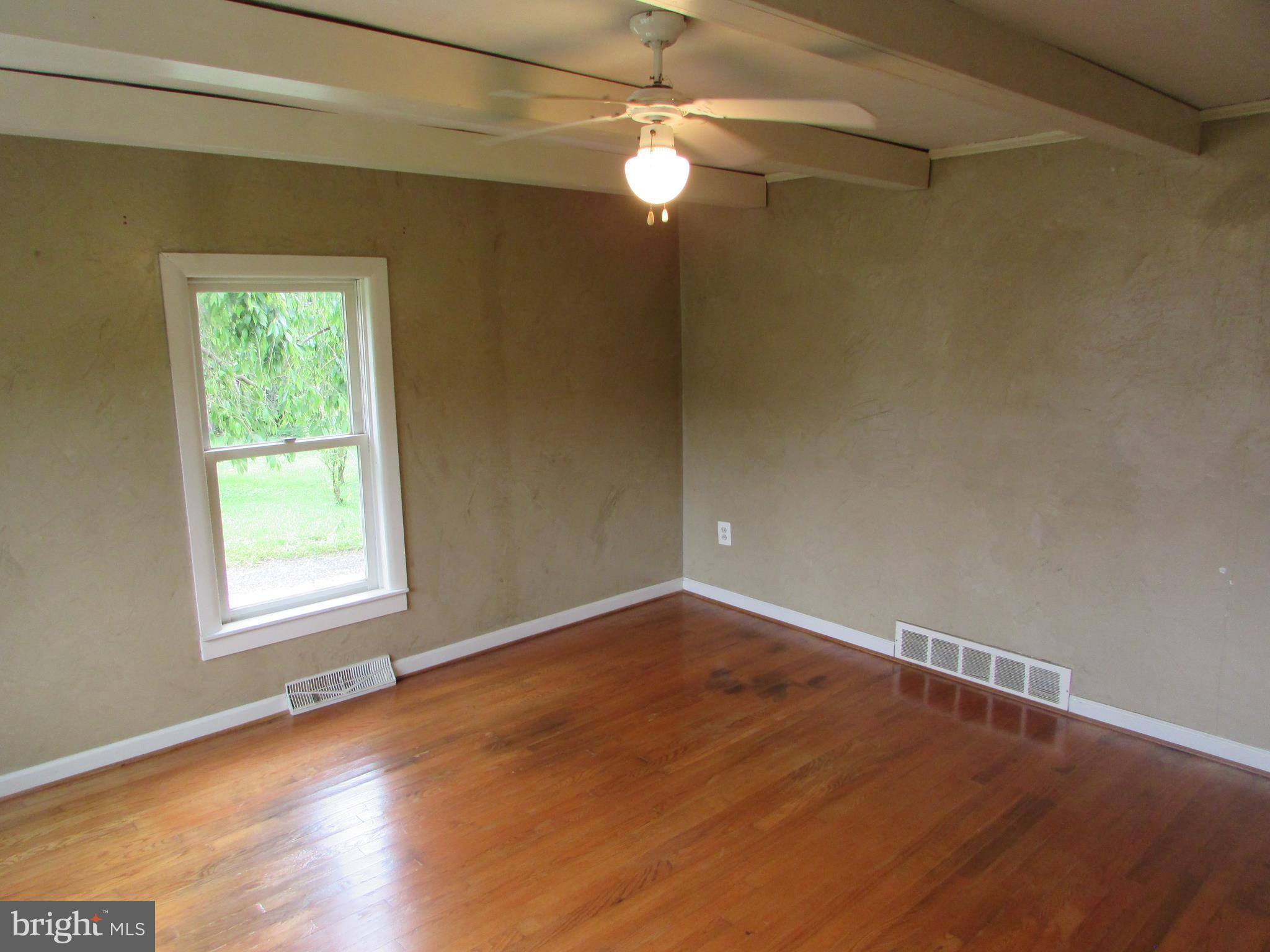 2632 Marston Road New Windsor, MD 21776 - Photo 7 of 30 Dining Room