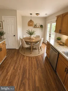 $315,000 | 201 Nightingale Avenue, Stephens City, VA 22655