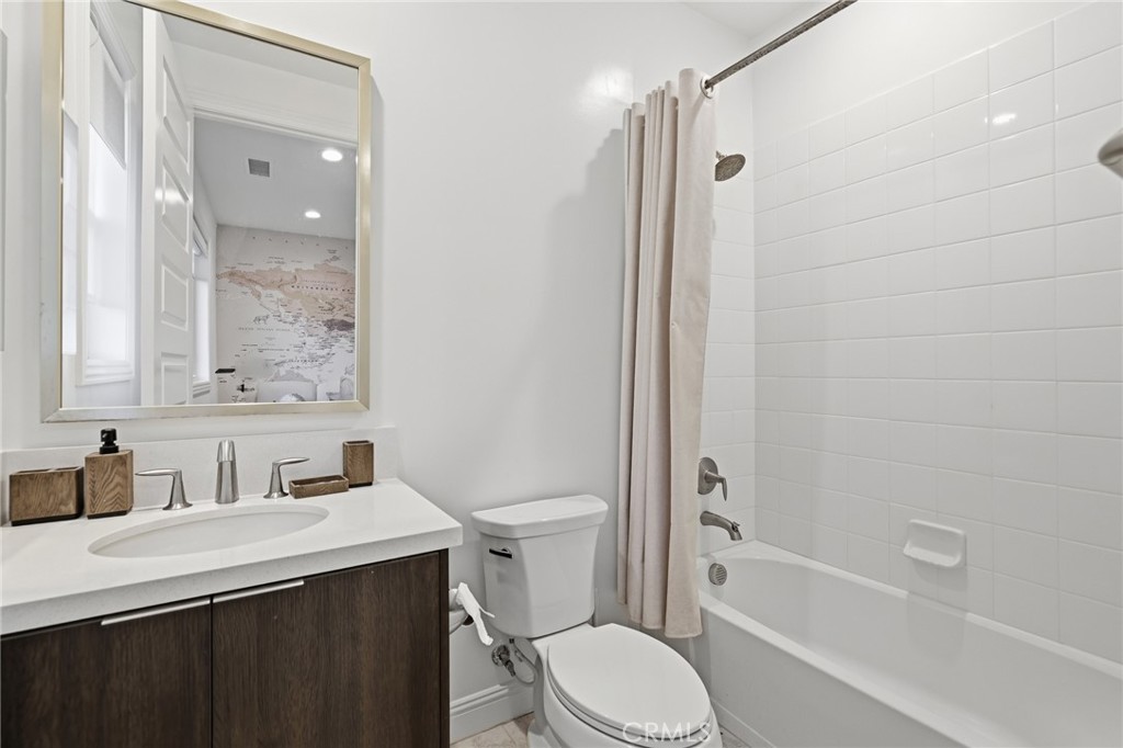 20454 Albion Way Porter Ranch, CA 91326 - Photo 29 of 67