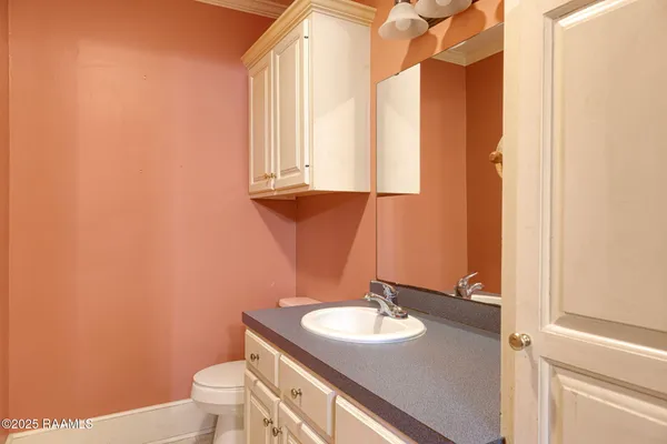 $210,000 | 210 North Washington Street, Abbeville, LA 70510