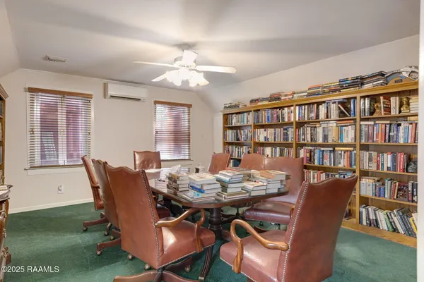 $210,000 | 210 North Washington Street, Abbeville, LA 70510