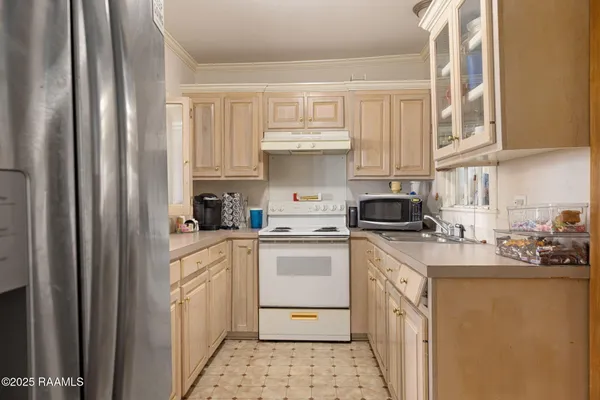 $210,000 | 210 North Washington Street, Abbeville, LA 70510