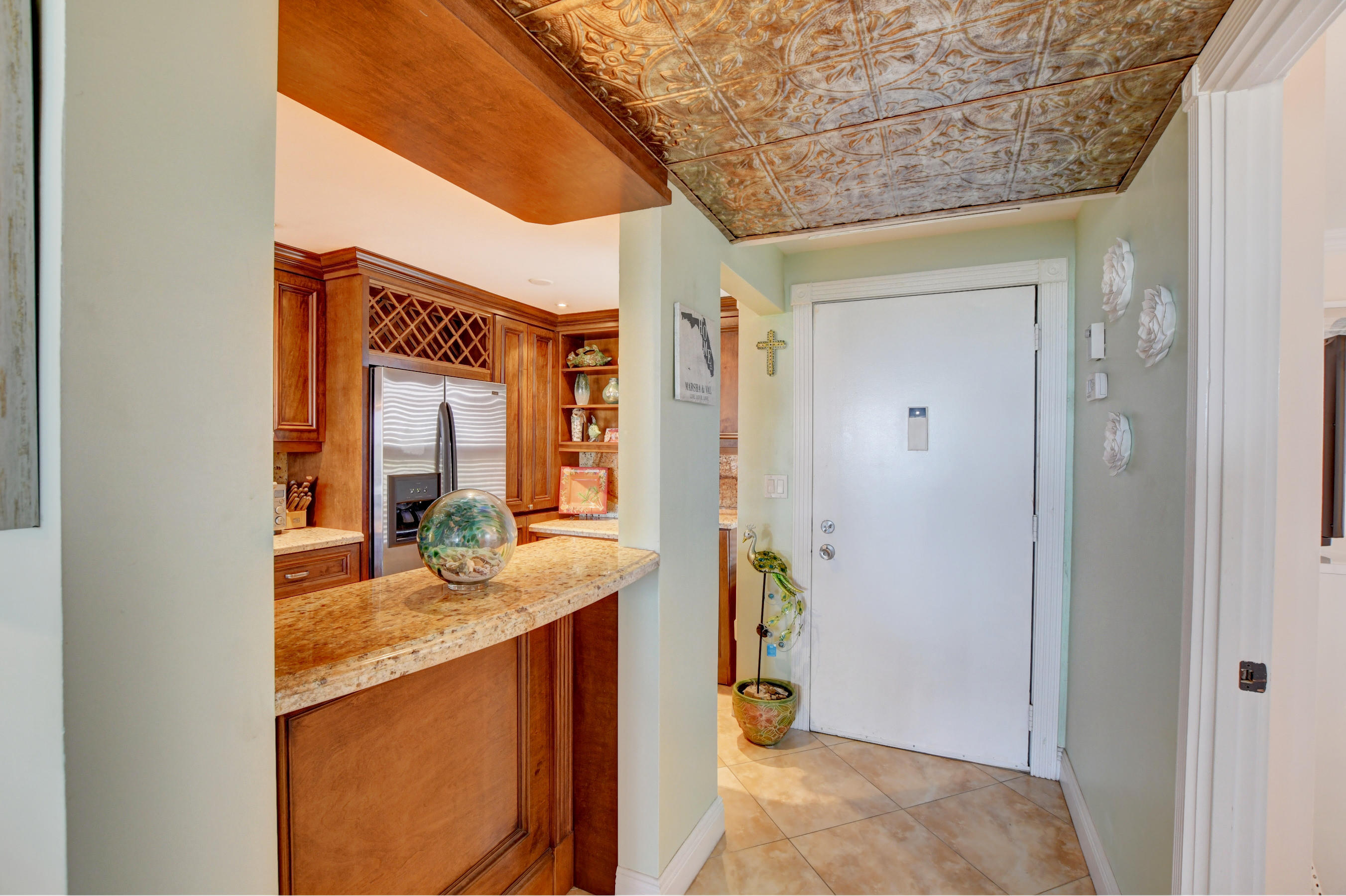 14 Royal Palm Way, Unit 6060 Boca Raton, FL 33432 - Photo 5 of 54 08_ebf_5667and4more