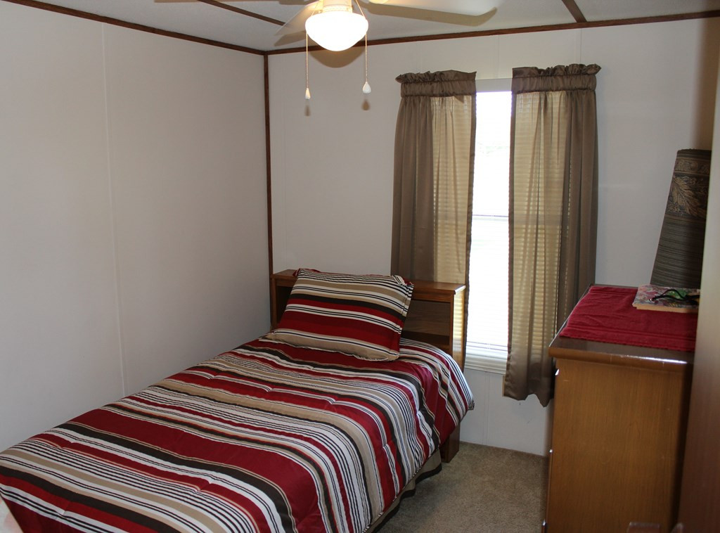 210 Mills Loop Road Mount Olive, NC 28365 - Photo 12 of 24 Gallery Image 12