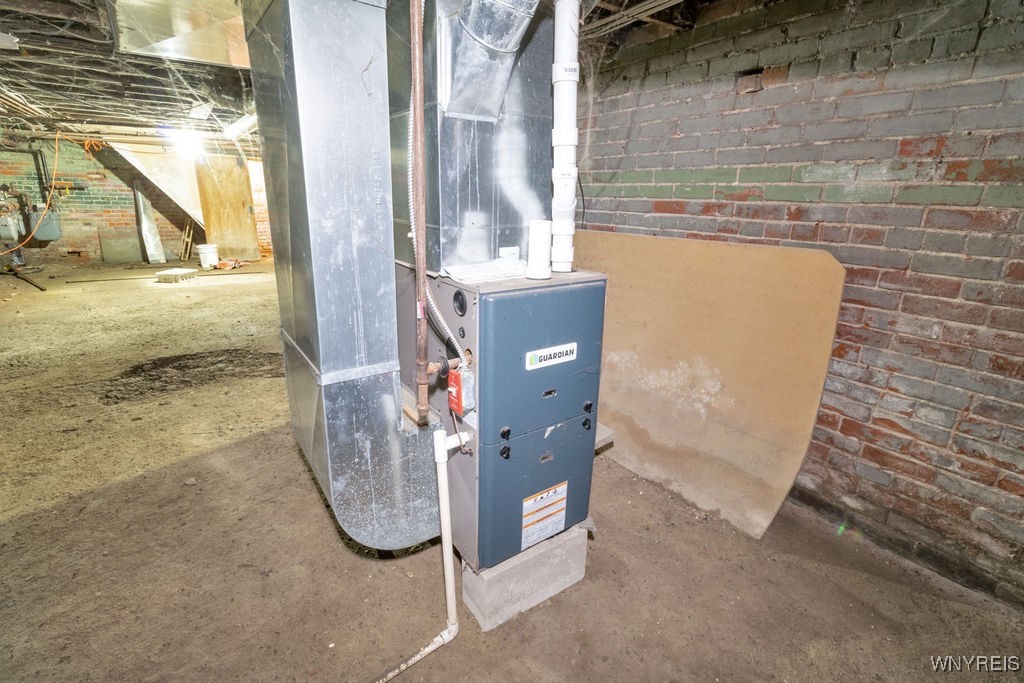 1834 Seneca Street Buffalo, NY 14210 - Photo 27 of 30