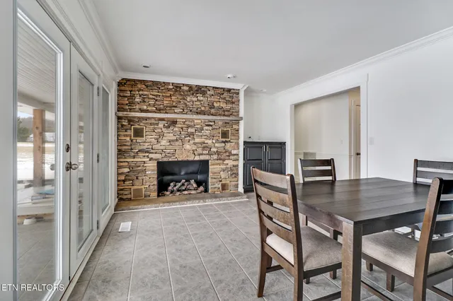 $489,900 | 1128 Allardt Highway, Jamestown, TN 38556