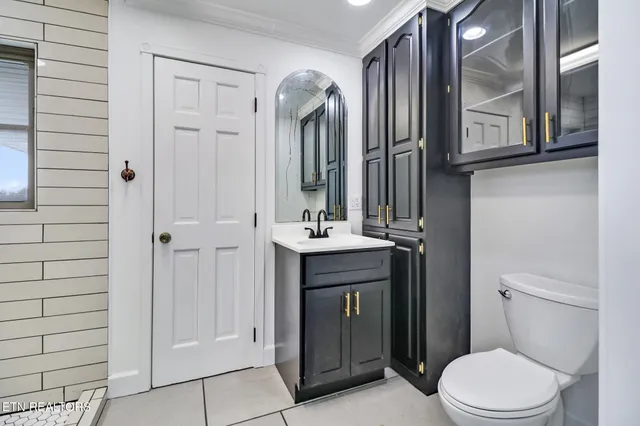 $489,900 | 1128 Allardt Highway, Jamestown, TN 38556