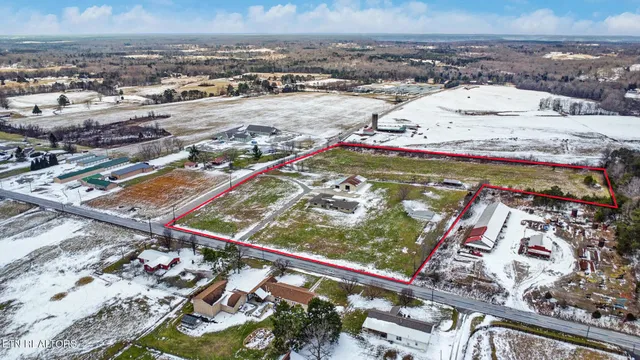 $489,900 | 1128 Allardt Highway, Jamestown, TN 38556