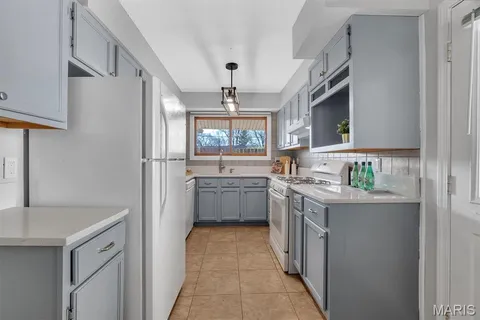 $398,000 | 1531 Heirloom Court, St. Louis, MO 63146