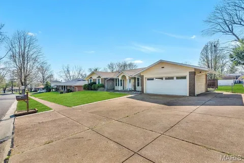 $398,000 | 1531 Heirloom Court, St. Louis, MO 63146