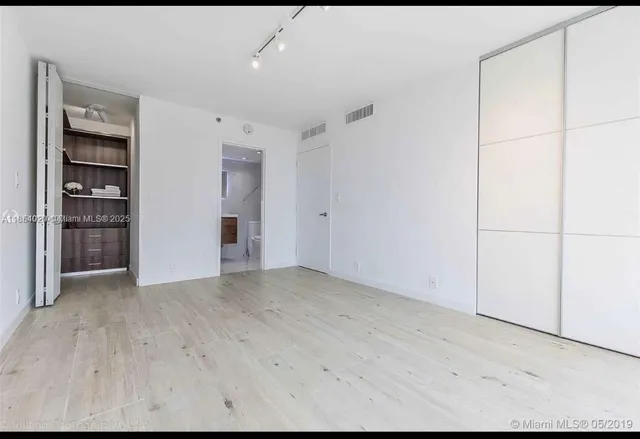 $599,000 | 7601 East Treasure Drive, Unit 707, North Bay Village, FL 33141