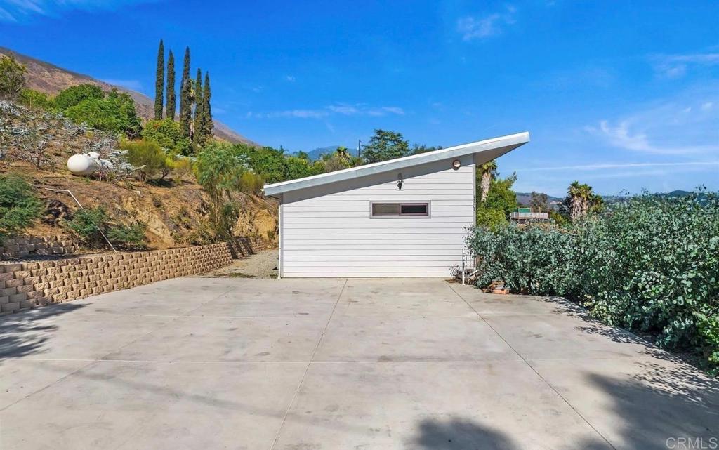 15204 Topa Road Pauma Valley, CA 92061 - Photo 8 of 29