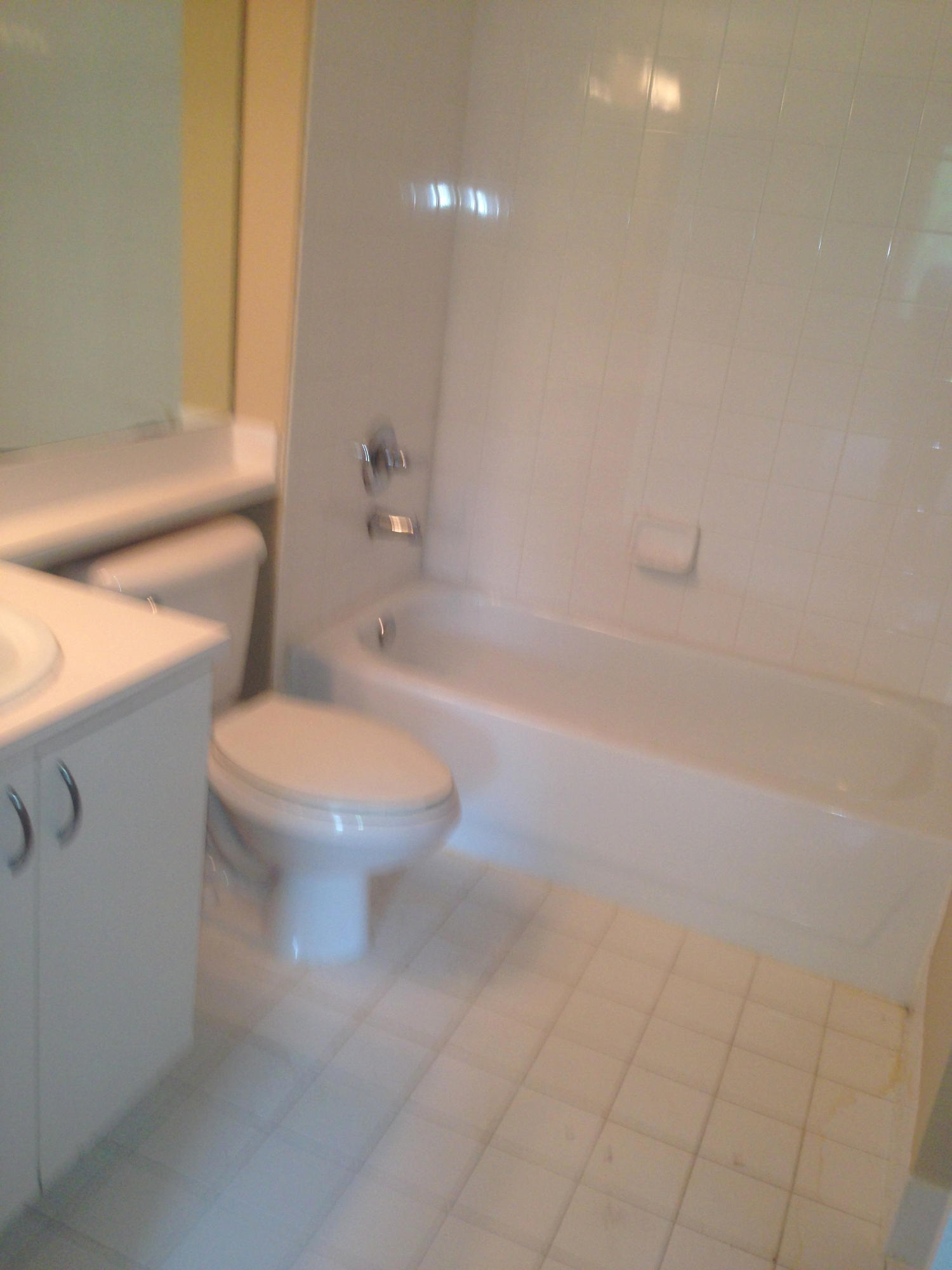 3854 Lyons Road, Unit 2085 Coconut Creek, FL 33073 - Photo 7 of 13 3854 Lyons Rd #208-5 other bathroom