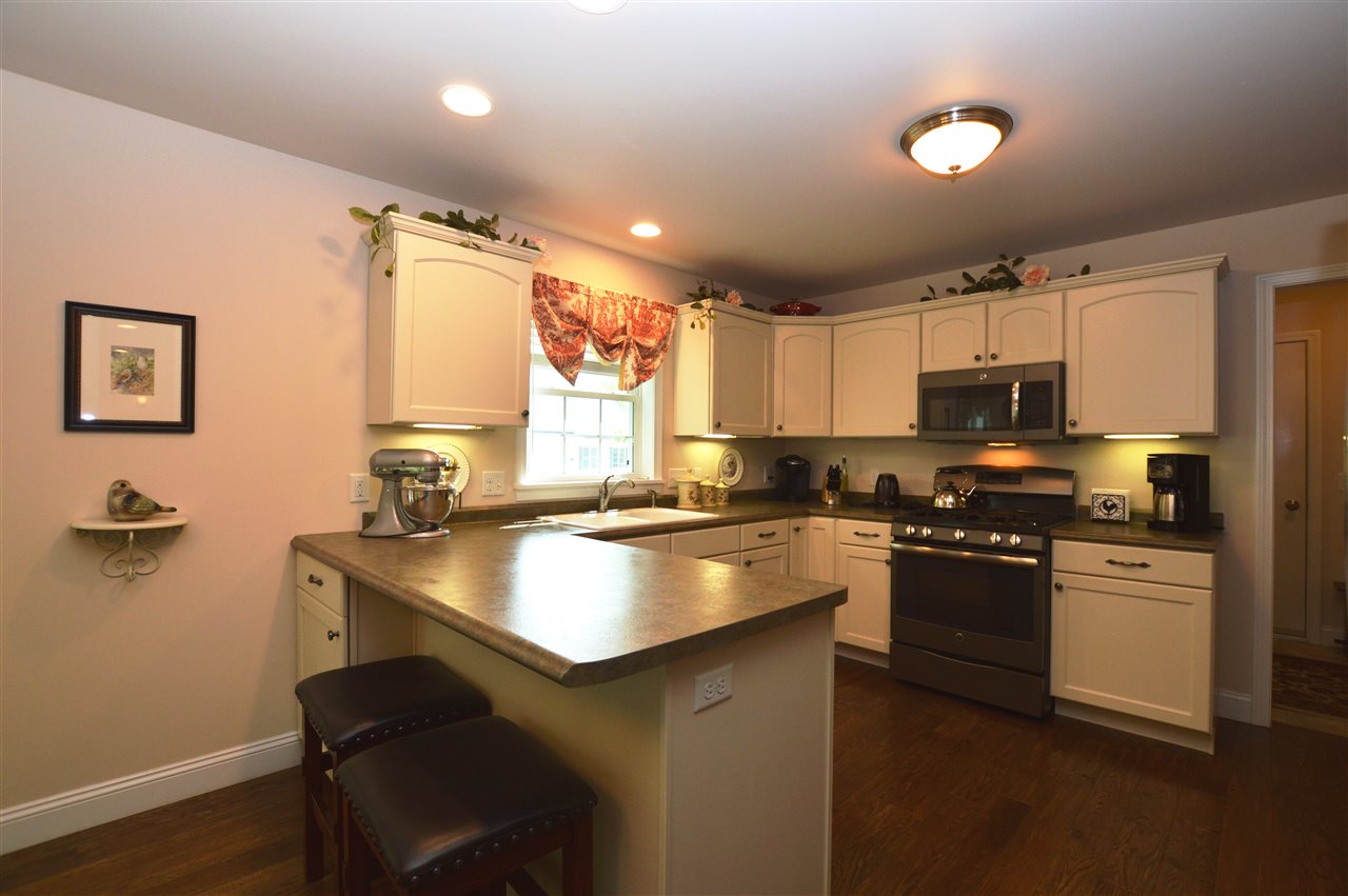 56 Kiln Road Essex Junction, VT 05452 - Photo 5 of 18 Gallery Image 5