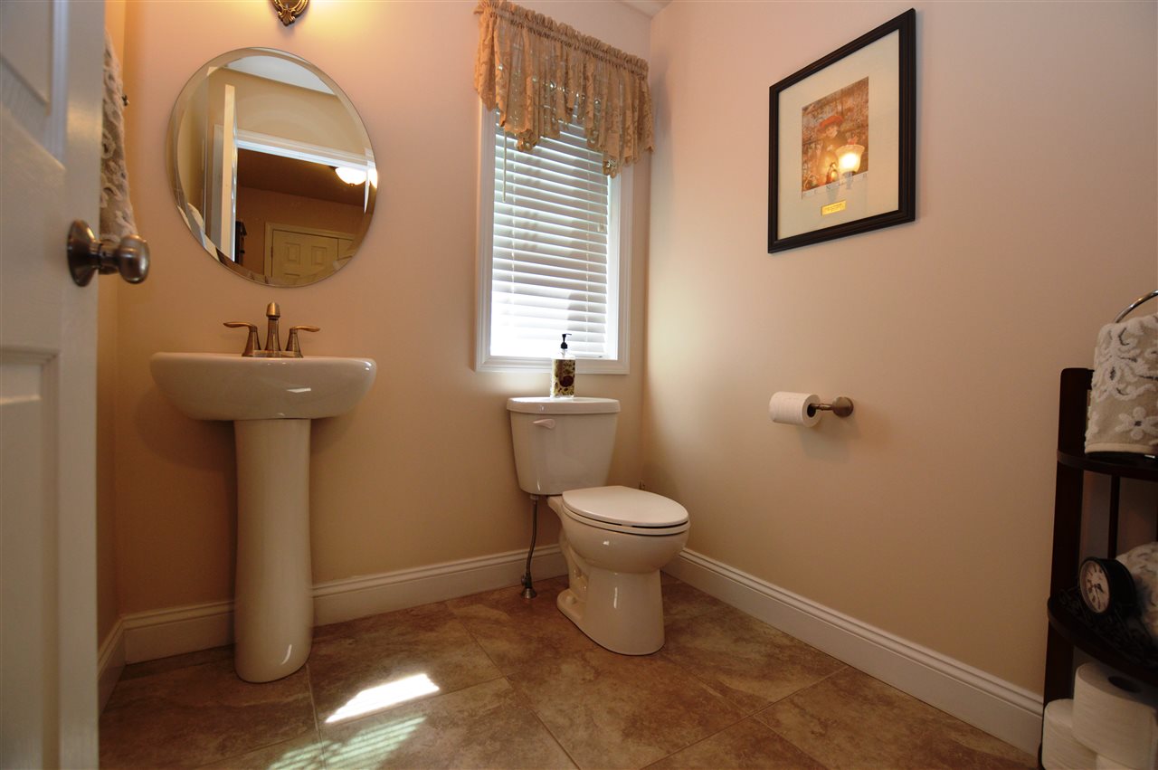 56 Kiln Road Essex Junction, VT 05452 - Photo 8 of 18 Gallery Image 8