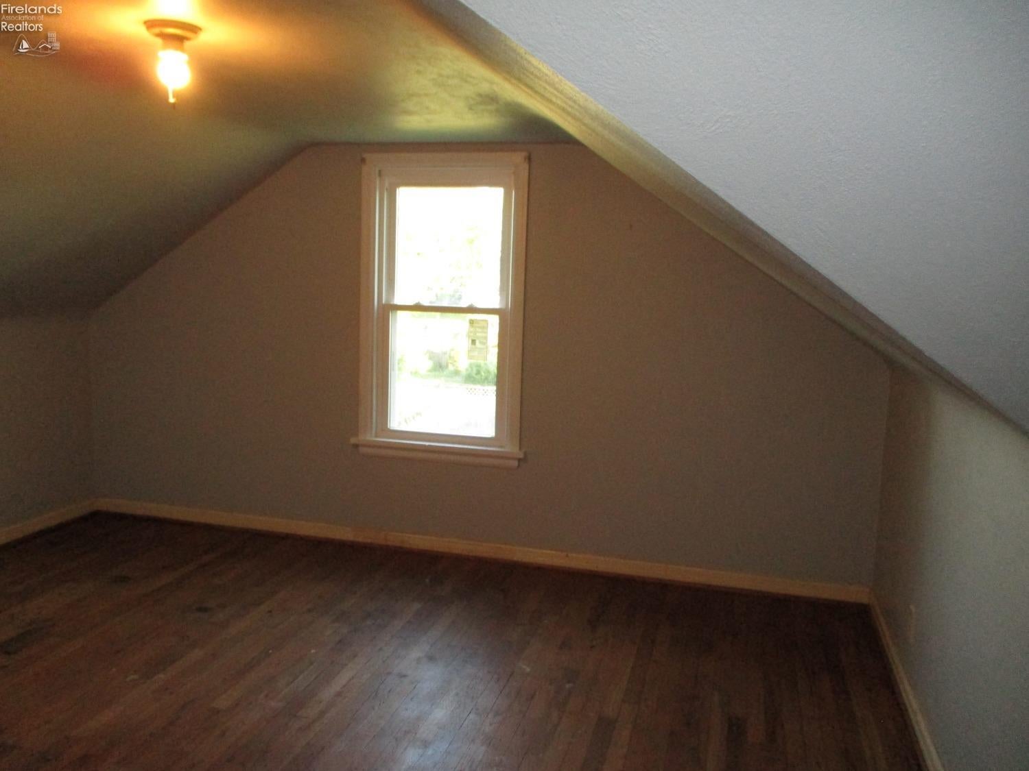 617 White Road Fremont, OH 43420 - Photo 19 of 22 Gallery Image 19