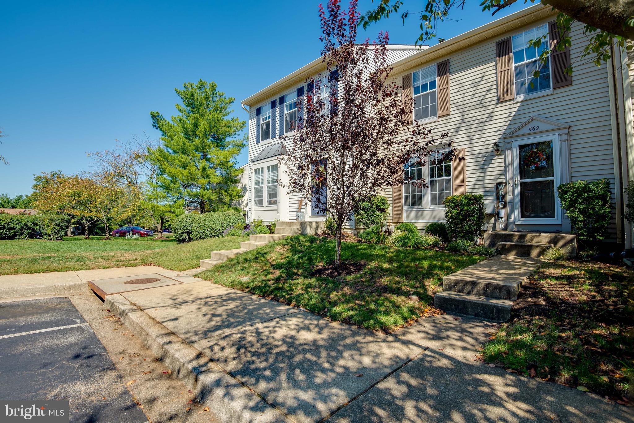 562 Quaker Ridge Court, Unit 114 Arnold, MD 21012 - Photo 2 of 27 Gallery Image 2